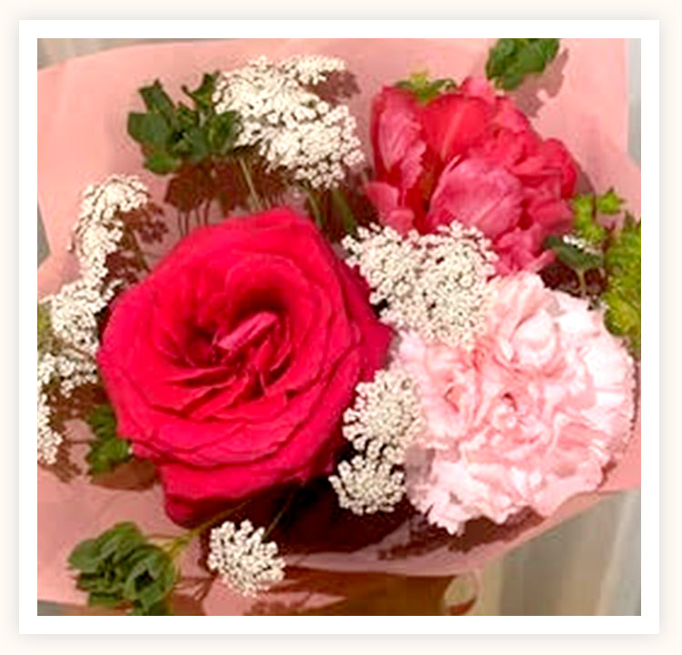 30代女性会員様、オンラインお見合いからの出会い相談所の移籍からのご活動スタート、こちらのご紹介からのご成婚です。